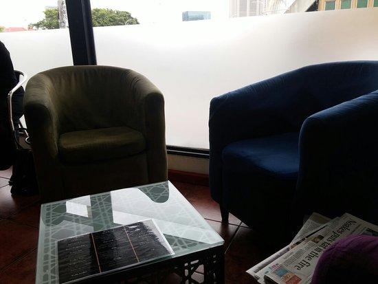 Charmis Coffee House